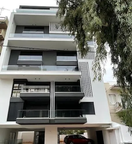 Niarchos Apartment III